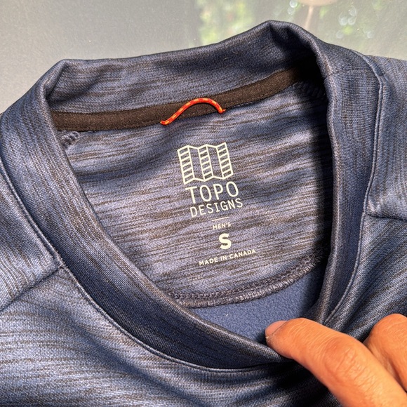 Topo Designs Mountain Sweatshirt. Excellent conditioned, worn once. - Picture 2 of 4